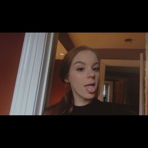 Meet your Posher, Brie